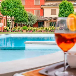 hotel-tre-torri.emilia-romagnahotels.net/
